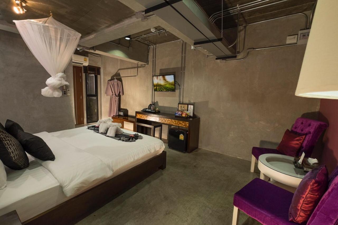 Thapae Loft Hotel Chiang Mai Luaran gambar